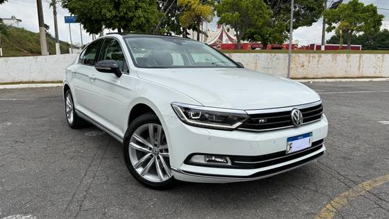 VOLKSWAGEN PASSAT 2.0 16V TSI BLUEMOTION GASOLINA HIGHLINE 4P DSG