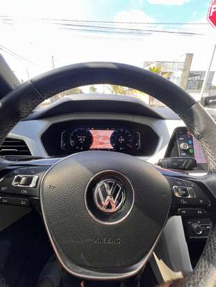 VOLKSWAGEN-T-CROSS-2019