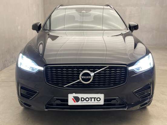 VOLVO-XC60-2021
