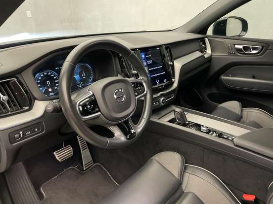 VOLVO-XC60-2.0 T8 HYBRID R-DESIGN AWD GEARTRONIC VOLVO-XC60-2021