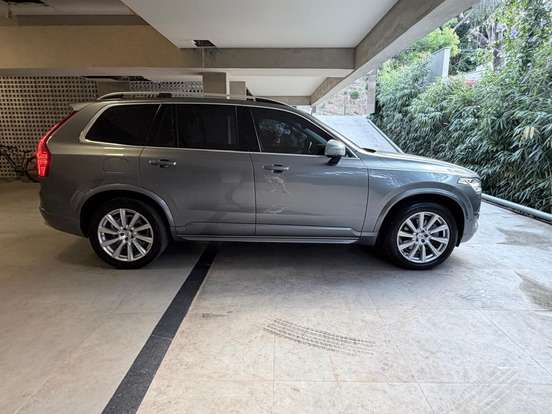 VOLVO-XC90-2.0 D5 DIESEL MOMENTUM AWD GEARTRONIC VOLVO-XC90-2017