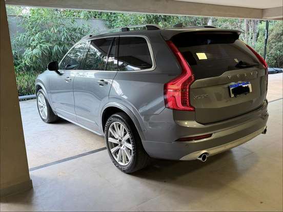 VOLVO-XC90-2.0 D5 DIESEL MOMENTUM AWD GEARTRONIC VOLVO-XC90-2017