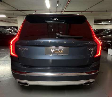 VOLVO-XC90-2019