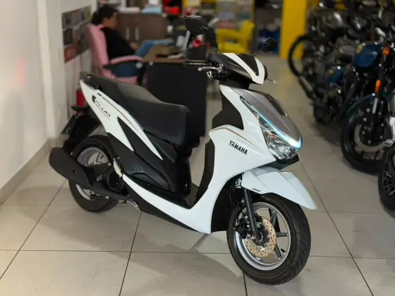 YAMAHA FLUO 125 HYBRID CONNECTED ABS YAMAHA FLUO 125 HYBRID CONNECTED ABS
