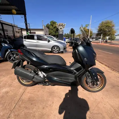 YAMAHA XMAX ABS 