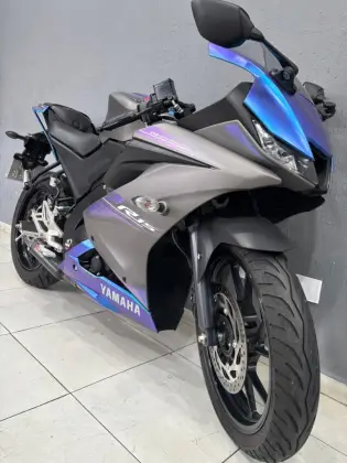 YAMAHA YZF R15 