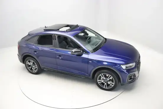 AUDI-Q5-2023