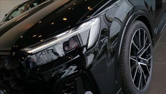 AUDI-Q7-2025