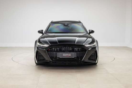 AUDI-RS6-2023