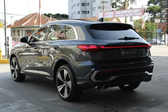 AUDI-SQ5-3.0 V6 TFSI GASOLINA QUATTRO S TRONIC AUDI-SQ5-2025