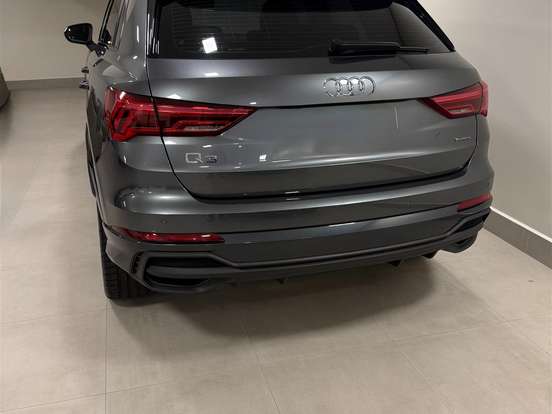 AUDI-Q3-2.0 40 TFSI GASOLINA PERFORMANCE BLACK QUATTRO TIPTRONIC AUDI-Q3-2024