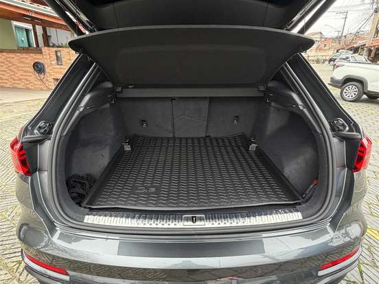 AUDI-Q3-2.0 40 TFSI GASOLINA PERFORMANCE BLACK QUATTRO TIPTRONIC AUDI-Q3-2022