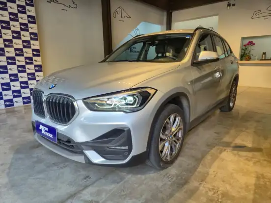 BMW-X1-2021