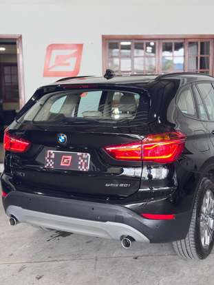 BMW-X1-2.0 16V TURBO ACTIVEFLEX SDRIVE20I 4P AUTOMÁTICO BMW-X1-2019
