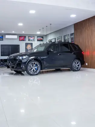BMW X5 3.0 I6 TURBO HÍBRIDO XDRIVE50E M SPORT AUTOMÁTICO