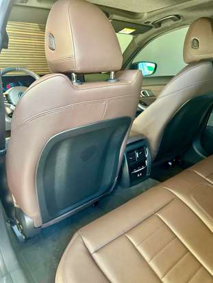 BMW-320i-2024