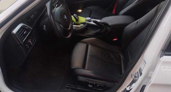 BMW-328i-2013