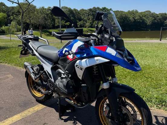 BMW-R 1300 GS TROPHY BMW-R 1300 GS TROPHY-2024