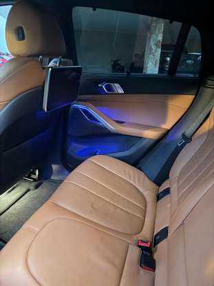 BMW-X6-2022