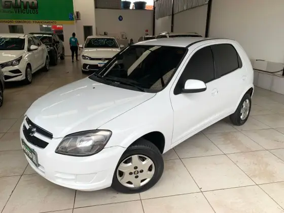 CHEVROLET CELTA 1.0 MPFI LT 8V FLEX 4P MANUAL CHEVROLET CELTA 1.0 MPFI LT 8V FLEX 4P MANUAL