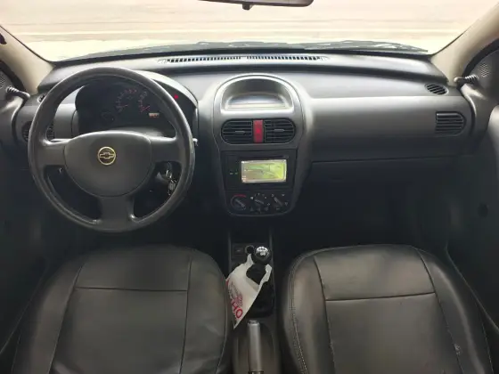 CHEVROLET CORSA 1.4 MPFI MAXX 8V FLEX 4P MANUAL CHEVROLET CORSA 1.4 MPFI MAXX 8V FLEX 4P MANUAL