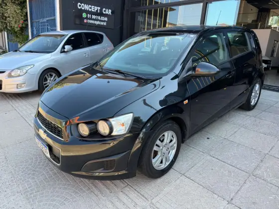 CHEVROLET SONIC 1.6 LT 16V FLEX 4P MANUAL CHEVROLET SONIC 1.6 LT 16V FLEX 4P MANUAL