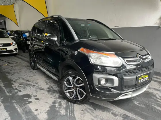 CITROËN AIRCROSS 1.6 EXCLUSIVE 16V FLEX 4P AUTOMÁTICO CITROËN AIRCROSS 1.6 EXCLUSIVE 16V FLEX 4P AUTOMÁTICO