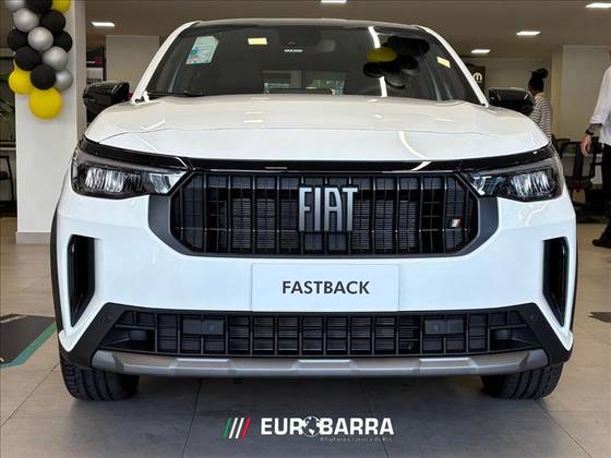 FIAT FASTBACK 1.0 TURBO 200 HYBRID IMPETUS CVT