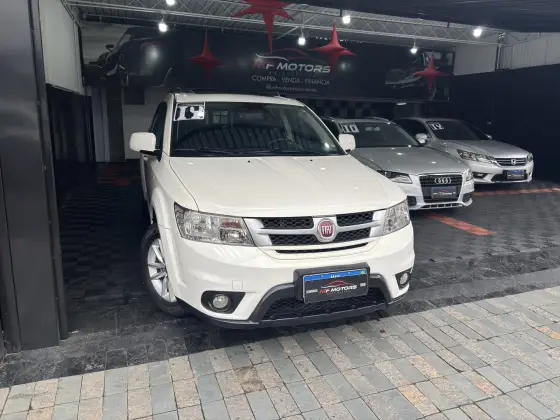 FIAT FREEMONT 2.4 PRECISION 16V GASOLINA 4P AUTOMÁTICO FIAT FREEMONT 2.4 PRECISION 16V GASOLINA 4P AUTOMÁTICO