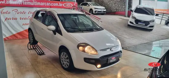 FIAT PUNTO 1.4 ATTRACTIVE 8V FLEX 4P MANUAL FIAT PUNTO 1.4 ATTRACTIVE 8V FLEX 4P MANUAL