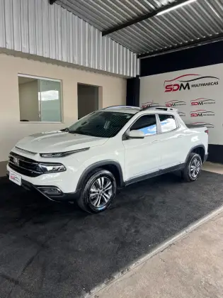 FIAT TORO 1.3 TURBO 270 FLEX FREEDOM AT6 FIAT TORO 1.3 TURBO 270 FLEX FREEDOM AT6