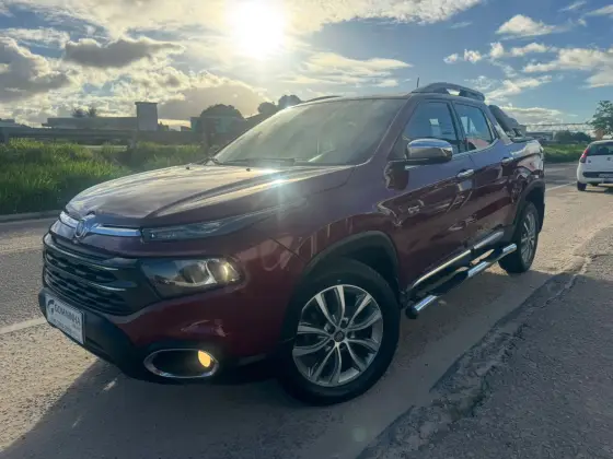 FIAT TORO 2.0 16V TURBO DIESEL RANCH 4WD AT9 FIAT TORO 2.0 16V TURBO DIESEL RANCH 4WD AT9
