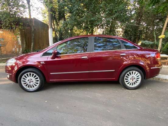 FIAT-LINEA-1.9 MPI HLX 16V FLEX 4P AUTOMATIZADO FIAT-LINEA-2010