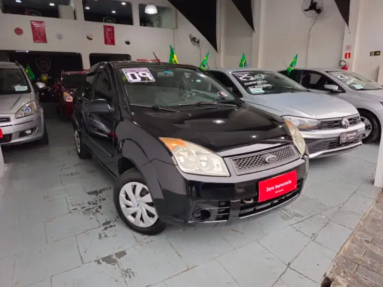 FORD FIESTA 1.0 MPI SEDAN 8V FLEX 4P MANUAL FORD FIESTA 1.0 MPI SEDAN 8V FLEX 4P MANUAL