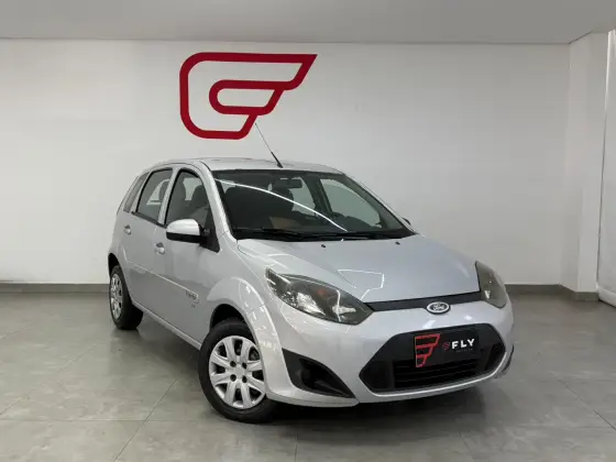 FORD FIESTA 1.0 ROCAM HATCH 8V FLEX 4P MANUAL FORD FIESTA 1.0 ROCAM HATCH 8V FLEX 4P MANUAL