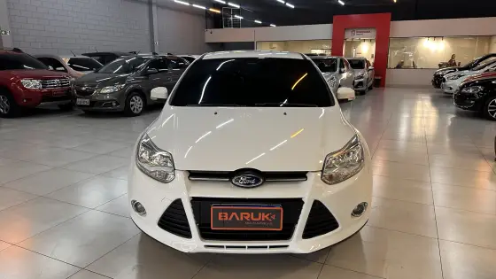 FORD FOCUS 2.0 SE 16V FLEX 4P POWERSHIFT FORD FOCUS 2.0 SE 16V FLEX 4P POWERSHIFT