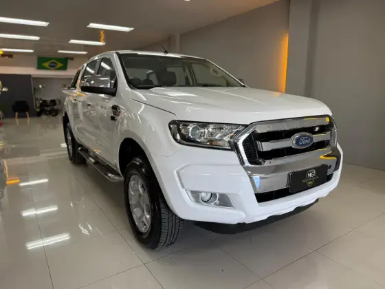 FORD RANGER 2.5 XLT 4X2 CD 16V FLEX 4P MANUAL FORD RANGER 2.5 XLT 4X2 CD 16V FLEX 4P MANUAL