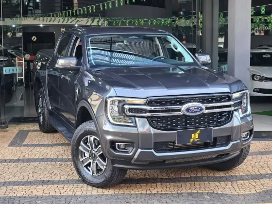 FORD RANGER 3.0 V6 TURBO DIESEL CD XLT 4X4 AUTOMÁTICO FORD RANGER 3.0 V6 TURBO DIESEL CD XLT 4X4 AUTOMÁTICO