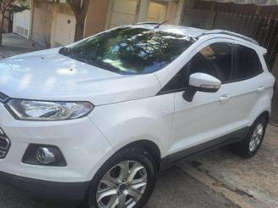 FORD-ECOSPORT-2015