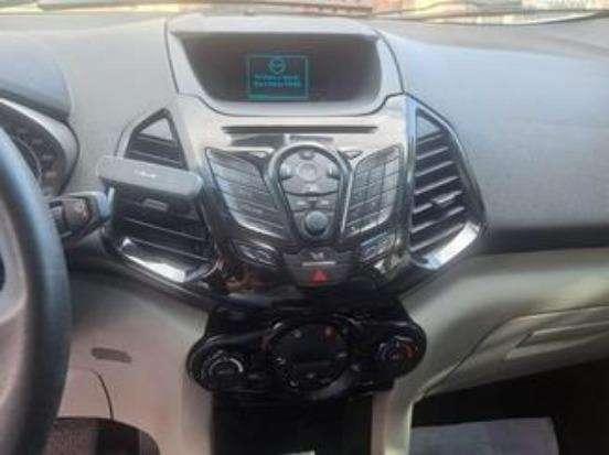 FORD-ECOSPORT-2015