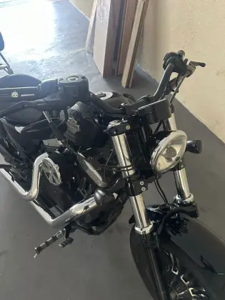 HARLEY-DAVIDSON SPORTSTER FORTY-EIGHT HARLEY-DAVIDSON SPORTSTER FORTY-EIGHT