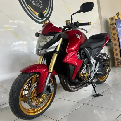 HONDA-CB 1000R-2012