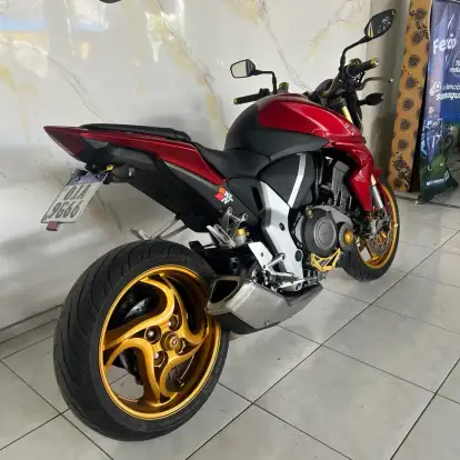 HONDA-CB 1000R-2012