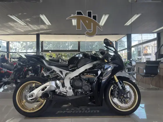 HONDA CBR 1000RR FIREBLADE HONDA CBR 1000RR FIREBLADE