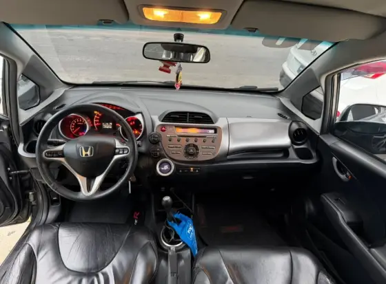 HONDA FIT 1.5 EXL 16V FLEX 4P MANUAL HONDA FIT 1.5 EXL 16V FLEX 4P MANUAL