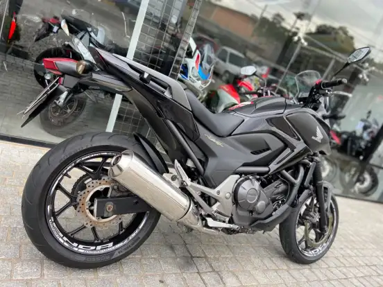 HONDA-NC 750X-2015