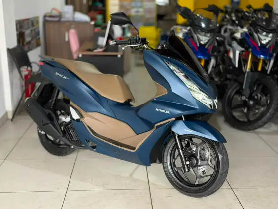 HONDA PCX 160 DLX HONDA PCX 160 DLX