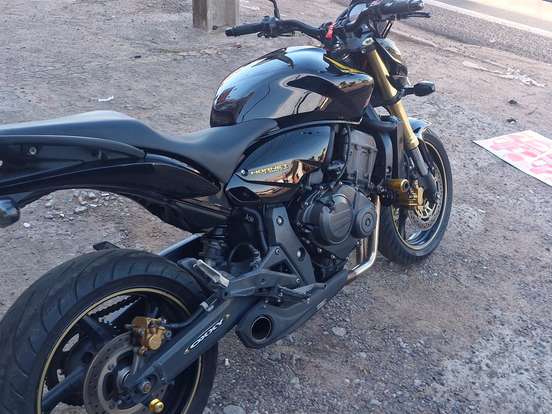 HONDA-CB 600F HORNET HONDA-CB 600F HORNET-2010