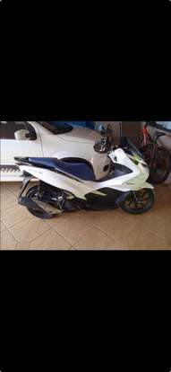 HONDA-PCX-2022