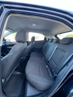 HYUNDAI-HB20-2023